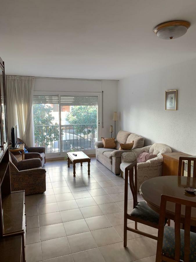 Apartamento Cambrilsfornia Apartman Kültér fotó
