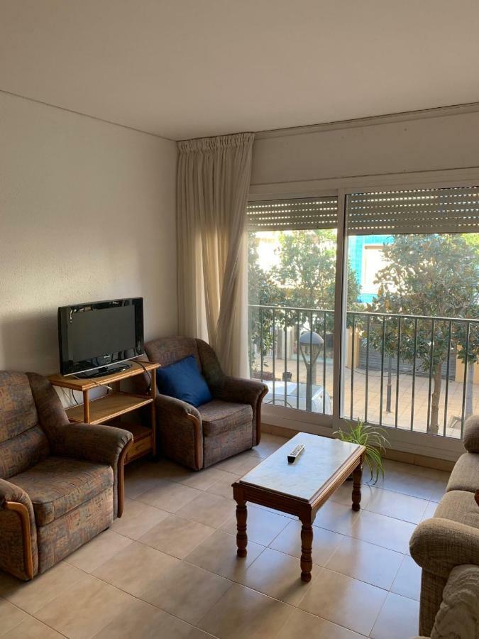 Apartamento Cambrilsfornia Apartman Kültér fotó