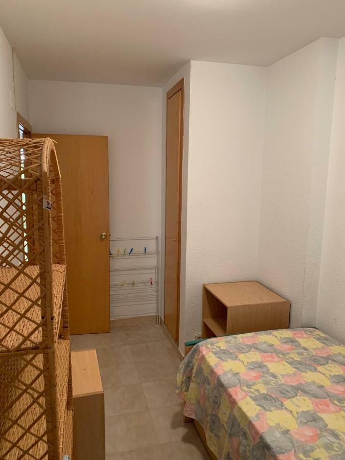 Apartamento Cambrilsfornia Apartman Kültér fotó